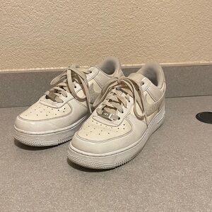 Women's Cream Platform Sneakers
